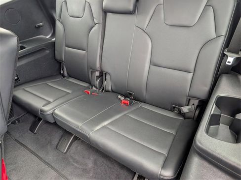 Used 2023 Kia Telluride S image 31