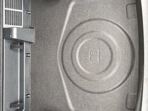Used 2025 Chevrolet Equinox LT FWD image 35