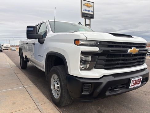 Used 2024 Chevrolet Silverado 2500 W/T w/ WT Convenience Package image 4