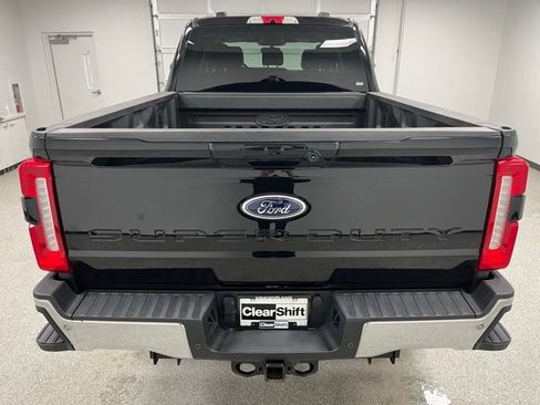 Used 2025 Ford F350 Lariat w/ Tremor Off-Road Package AWD/4WD image 9