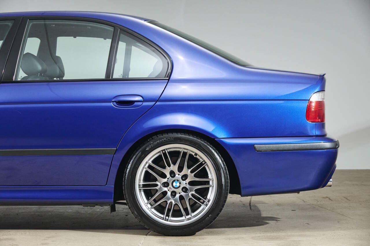 Used 2001 BMW M5 RWD image 28