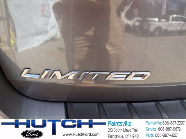 Used 2021 Ford Explorer Limited w/ Equipment Group 301A AWD/4WD image 17