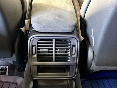 Used 2023 Porsche Taycan GTS image 25