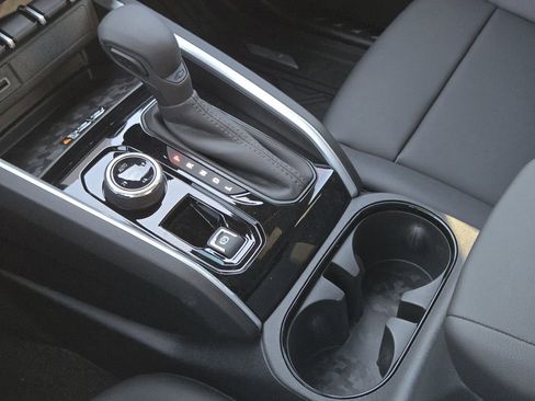 New 2026 Chevrolet Colorado Trail Boss AWD/4WD image 11