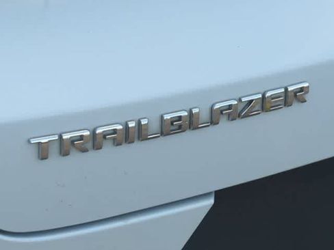 Used 2022 Chevrolet TrailBlazer ACTIV FWD image 13