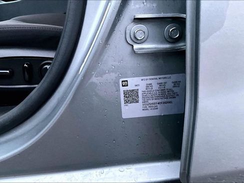 Used 2023 Chevrolet Malibu LT image 16