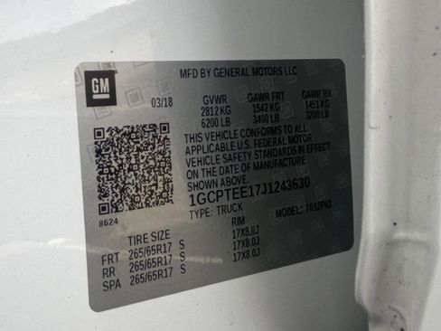 Used 2018 Chevrolet Colorado ZR2 w/ LPO, Premium Interior Package AWD/4WD image 35