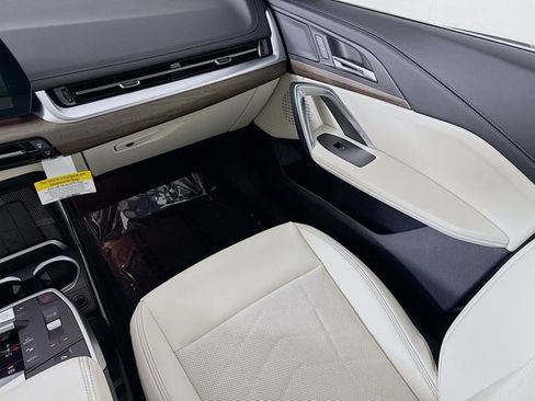 Used 2026 BMW X1 xDrive28i image 23