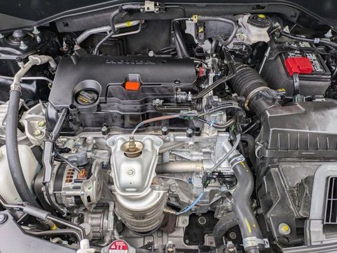 Used 2025 Honda HR-V LX image 28