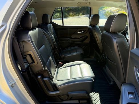 Used 2020 Chevrolet Traverse High Country image 26