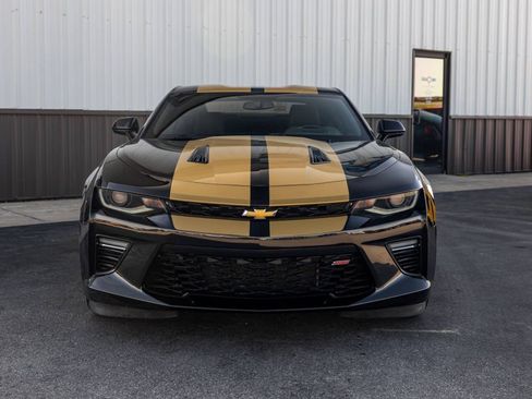 Used 2017 Chevrolet Camaro SS RWD image 6