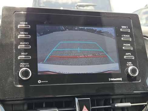 Used 2023 Toyota Camry SE FWD image 18