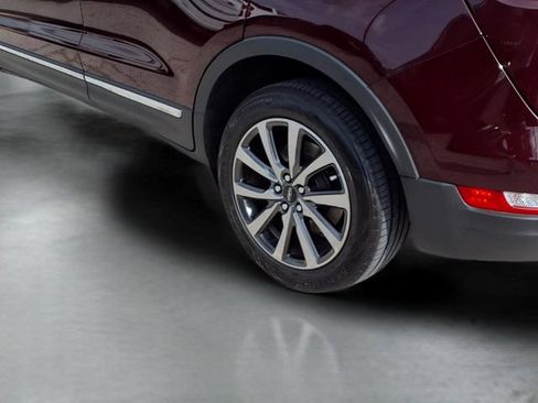 Used 2019 Lincoln MKC Reserve w/ MKC Climate Package AWD/4WD image 24