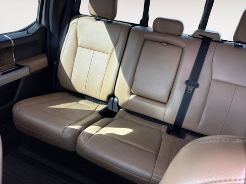 Used 2022 Ford F350 Lariat w/ Lariat Value Package AWD/4WD image 13