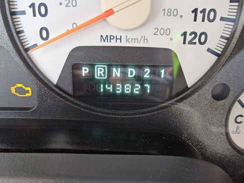 Used 2007 Dodge Ram 1500 Truck SLT image 12