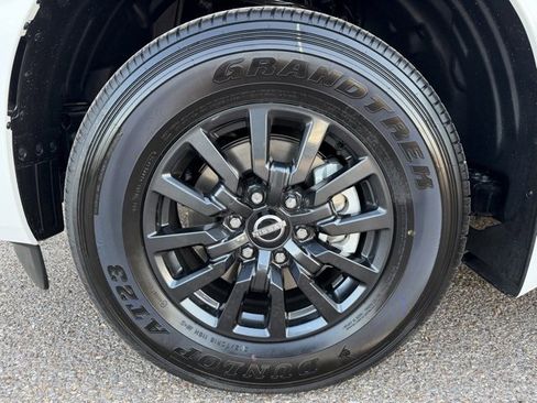 New 2026 Nissan Armada SV image 32