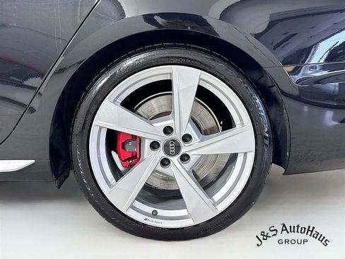 Used 2023 Audi S4 Premium Plus w/ Premium Plus Package AWD/4WD image 39