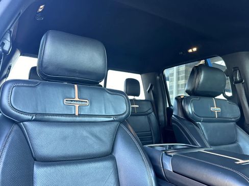 Certified 2022 Ford F150 Platinum w/ Equipment Group 701A High image 16