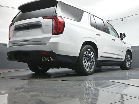 Used 2023 GMC Yukon Denali Ultimate AWD/4WD image 39