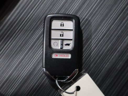 Used 2022 Honda Pilot Elite image 29
