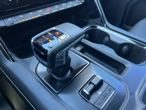 Used 2025 GMC Sierra 1500 AT4X AWD/4WD image 18