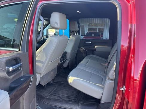 Used 2023 GMC Sierra 2500 SLT w/ SLT Convenience Package image 19