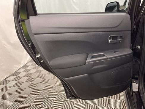 Used 2024 Mitsubishi Outlander Sport ES image 24