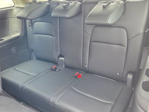 New 2026 Nissan Pathfinder SL FWD image 9