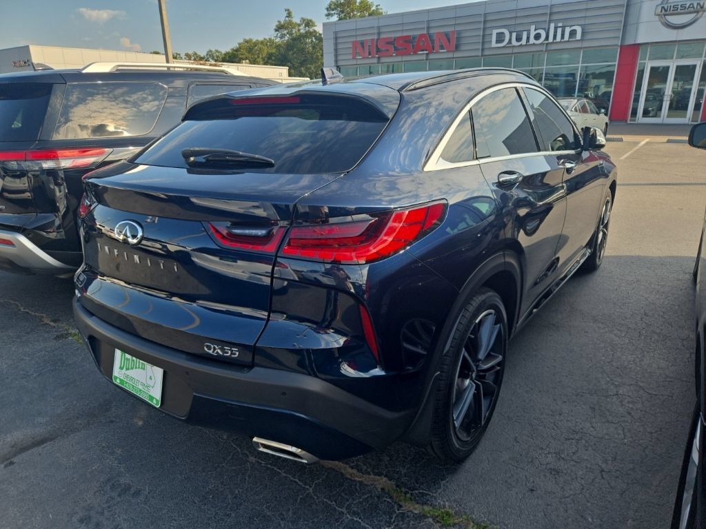 Used 2023 INFINITI QX55 Essential AWD/4WD image 3