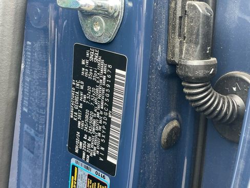 Used 2025 Kia Telluride EX X-Line image 34