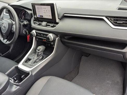 Used 2025 Toyota RAV4 LE image 26