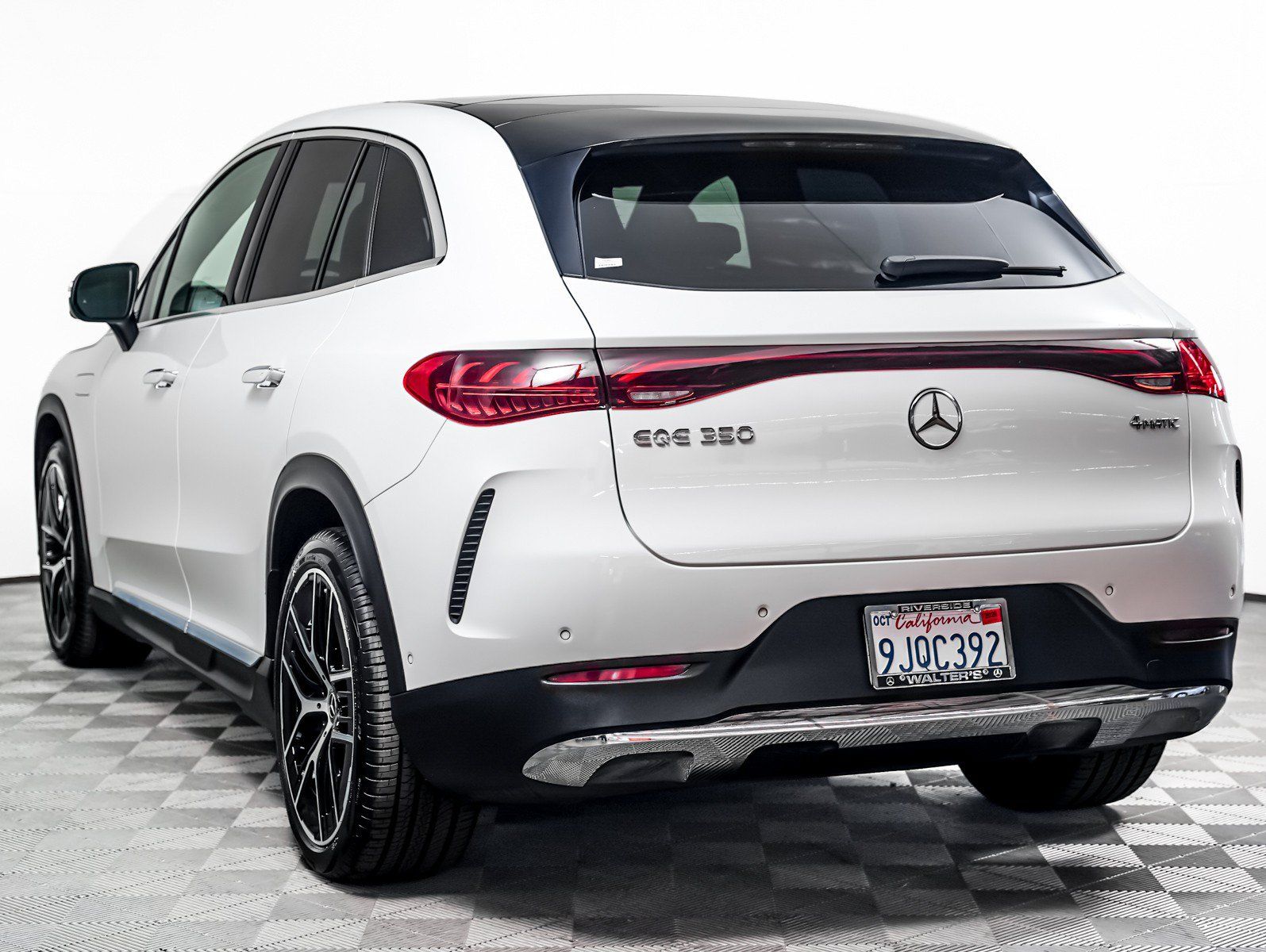 Certified 2023 Mercedes-Benz EQE 350+ 4MATIC SUV image 2