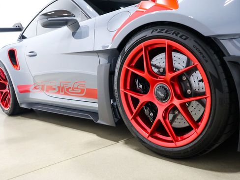 Used 2025 Porsche 911 GT3 RS w/ Weissach Package RWD image 23
