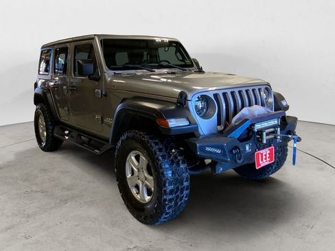 Used 2018 Jeep Wrangler Unlimited Sport S image 7