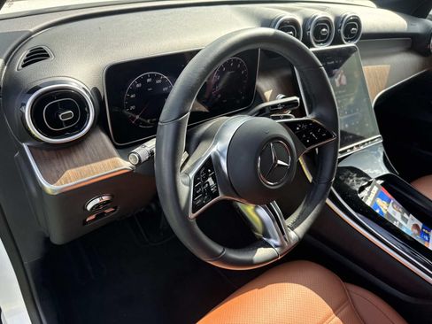 Used 2026 Mercedes-Benz GLC 300 4MATIC image 18