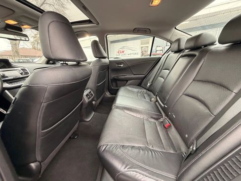 Used 2015 Honda Accord EX-L image 12