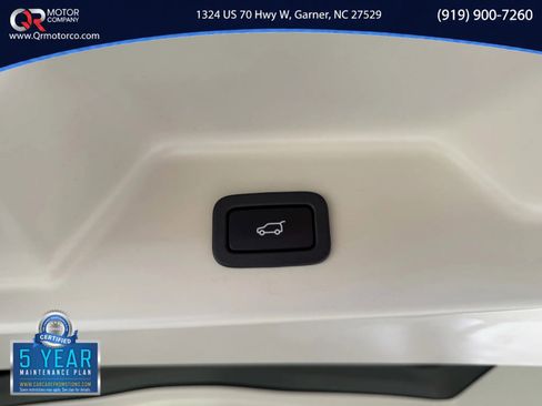 Used 2019 Land Rover Range Rover HSE AWD/4WD image 32