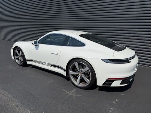 Certified 2024 Porsche 911 Carrera S RWD image 3