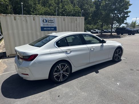 Used 2024 BMW 330e w/ Premium Package RWD image 41