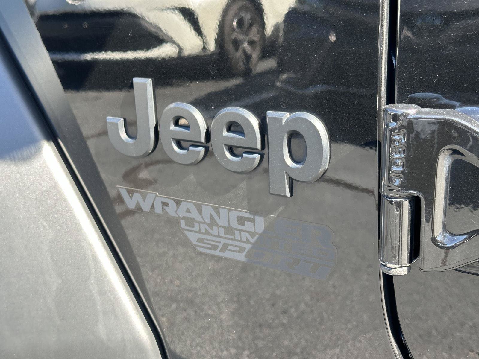 Used 2021 Jeep Wrangler Unlimited Sport AWD/4WD image 10