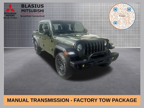 Used 2023 Jeep Gladiator Sport w/ Trailer Tow Package AWD/4WD image 1