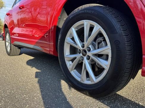 Certified 2022 Audi Q3 2.0T Premium Plus AWD/4WD image 9