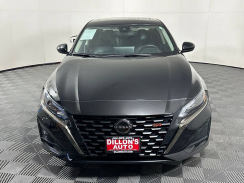 Used 2024 Nissan Altima 2.5 SR w/ SR Premium Package AWD/4WD image 10