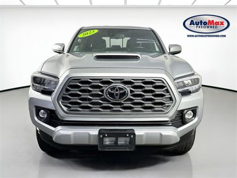 Used 2023 Toyota Tacoma TRD Sport image 6