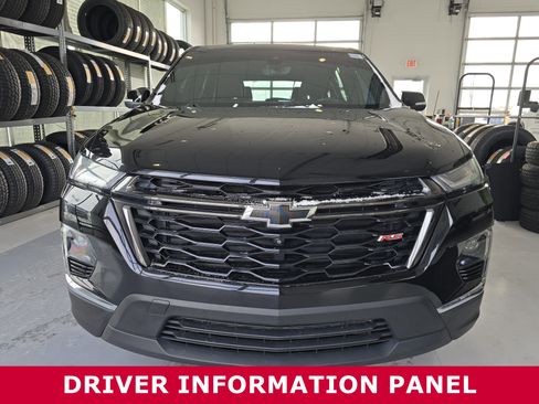 Used 2022 Chevrolet Traverse RS image 18