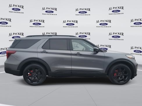 Certified 2022 Ford Explorer ST w/ Equipment Group 401A AWD/4WD image 8