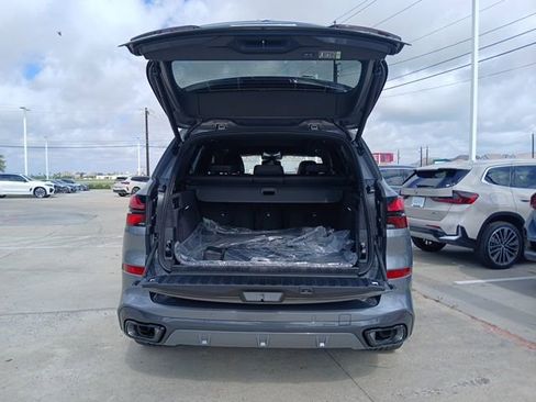 New 2026 BMW X5 xDrive40i AWD/4WD image 9
