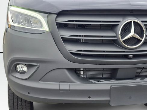 New 2026 Mercedes-Benz Sprinter 2500 image 31