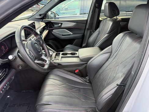 Used 2025 Acura MDX A-Spec AWD/4WD image 13