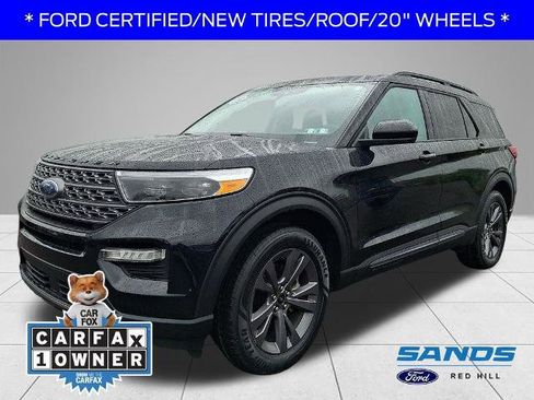 Certified 2023 Ford Explorer XLT w/ Equipment Group 202A AWD/4WD image 1